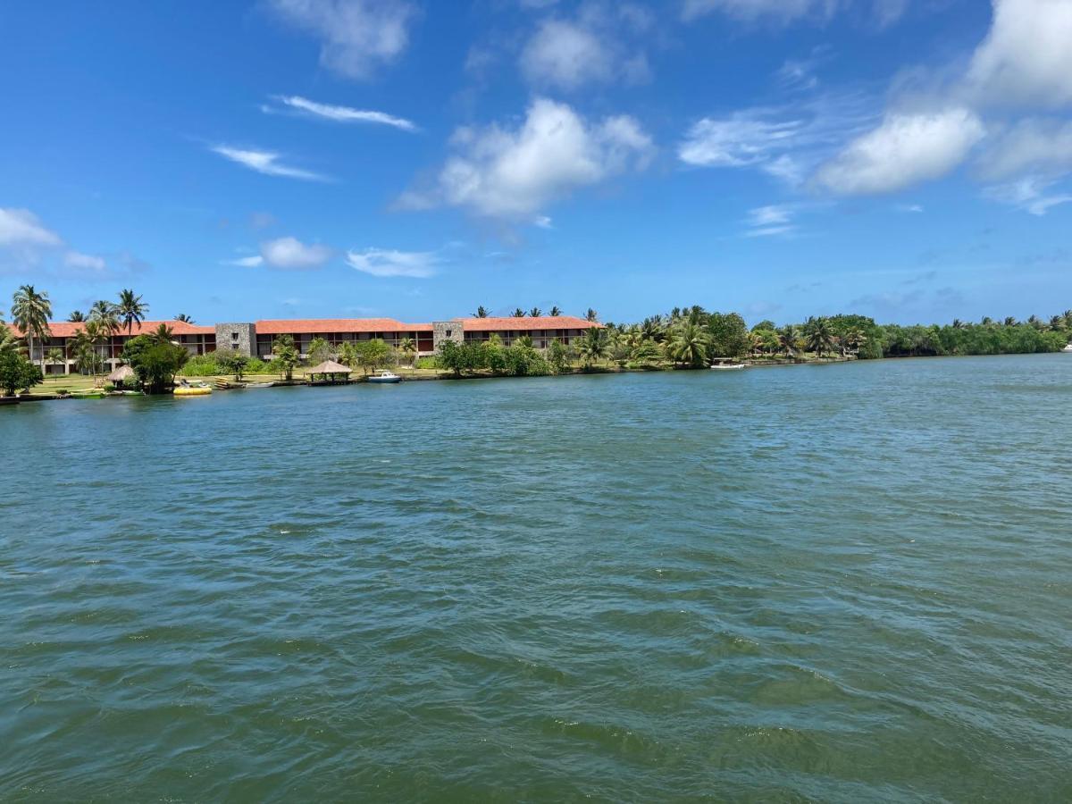 Channa Villa&Tours Bentota Exteriör bild