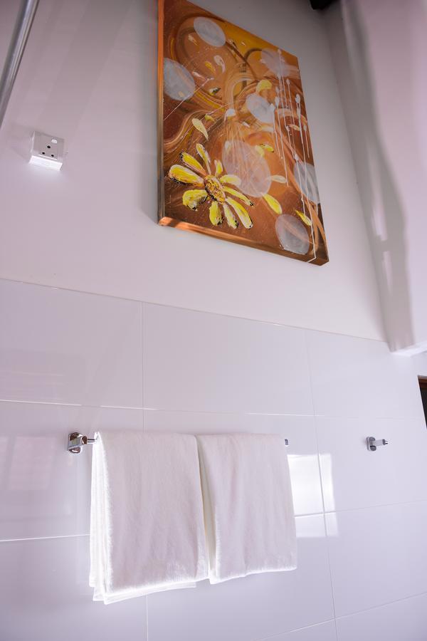 Channa Villa&Tours Bentota Exteriör bild