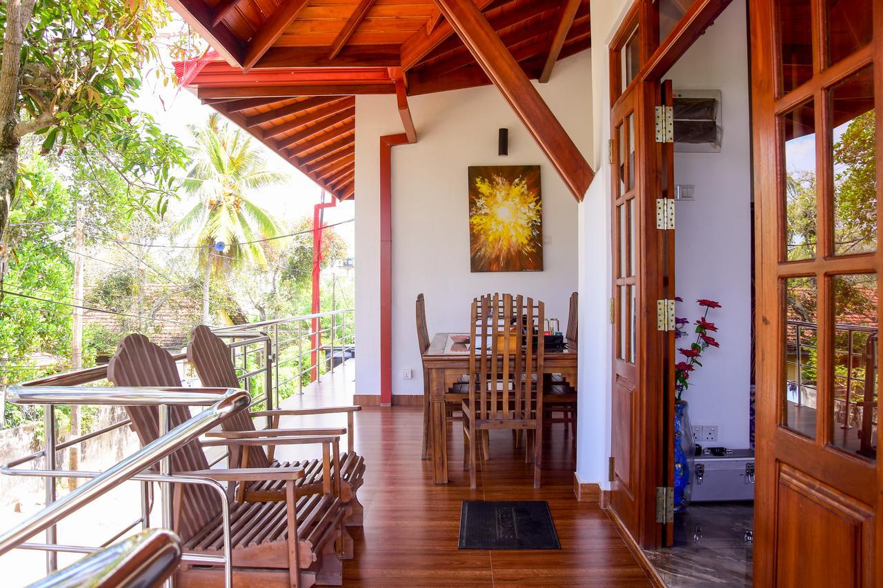 Channa Villa&Tours Bentota Exteriör bild