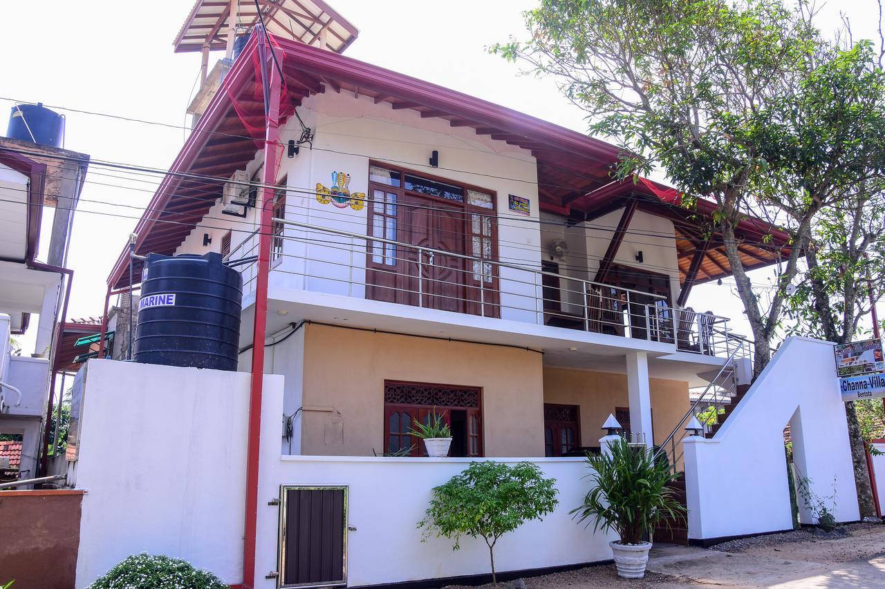 Channa Villa&Tours Bentota Exteriör bild